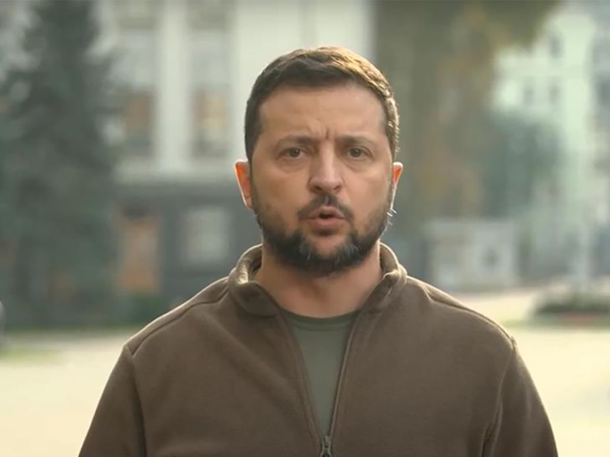 Зеленский сделал первое обращение к украинцам после массовых протестов по всей стране0