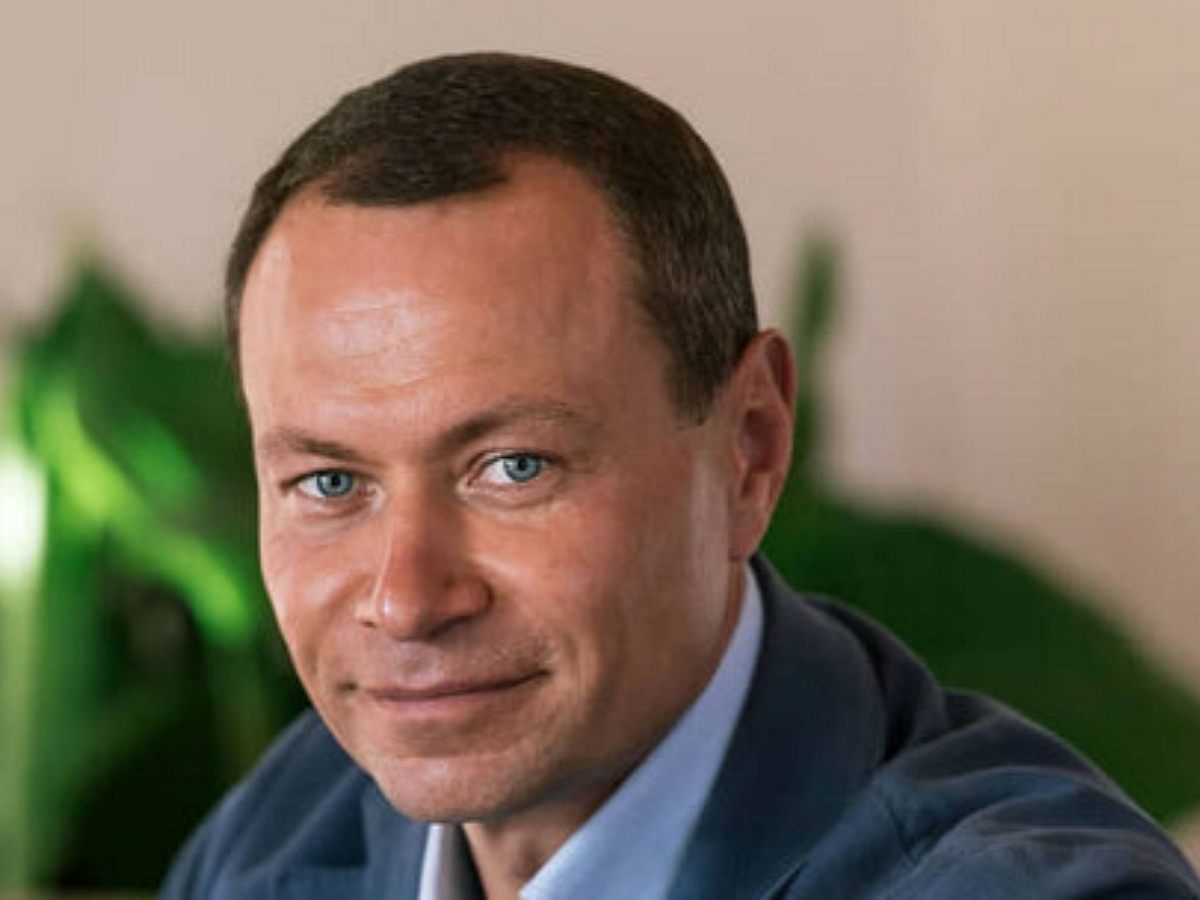 Семье экс-мэра Владивостока Николаева изъяли 821 объект недвижимости на сумму 14,8 млрд рублей0