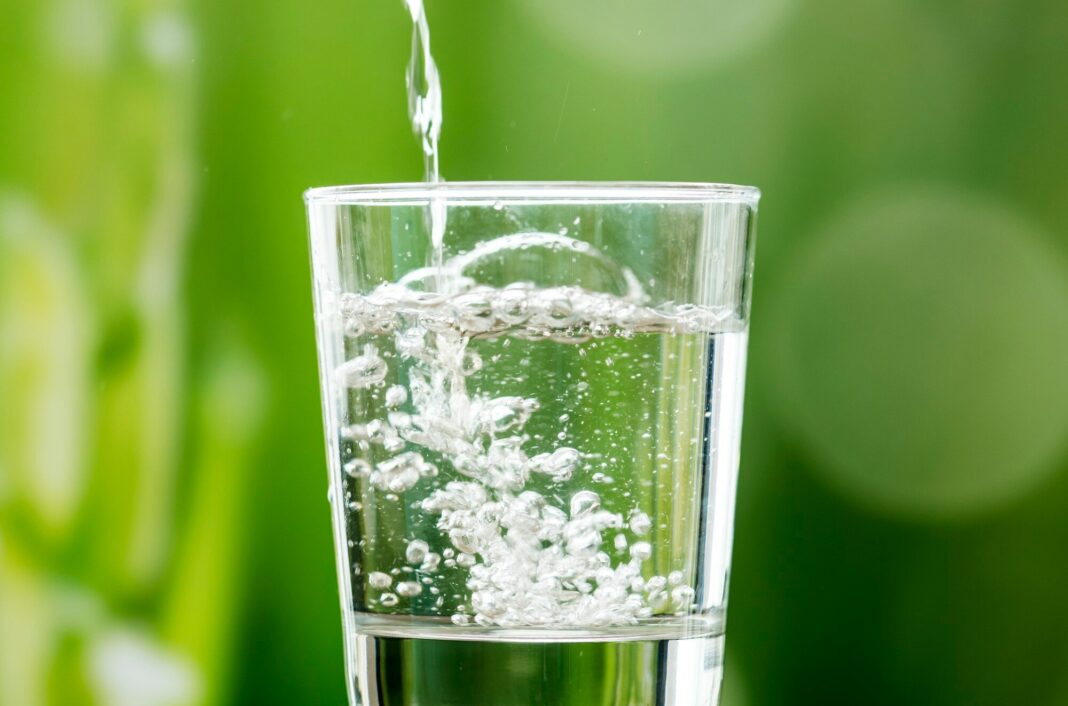 Водопроводная вода станет чище артезианской: просто и без фильтров0