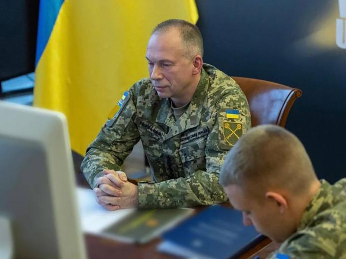 Семья Сырского после перевода миллиона от главкома ВСУ на лечение в РФ: брат делится переживаниями и сложностями0