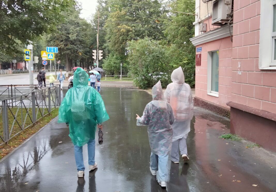 Экстремальная погода в августе: прогноз от Гидрометцентра для россиян0