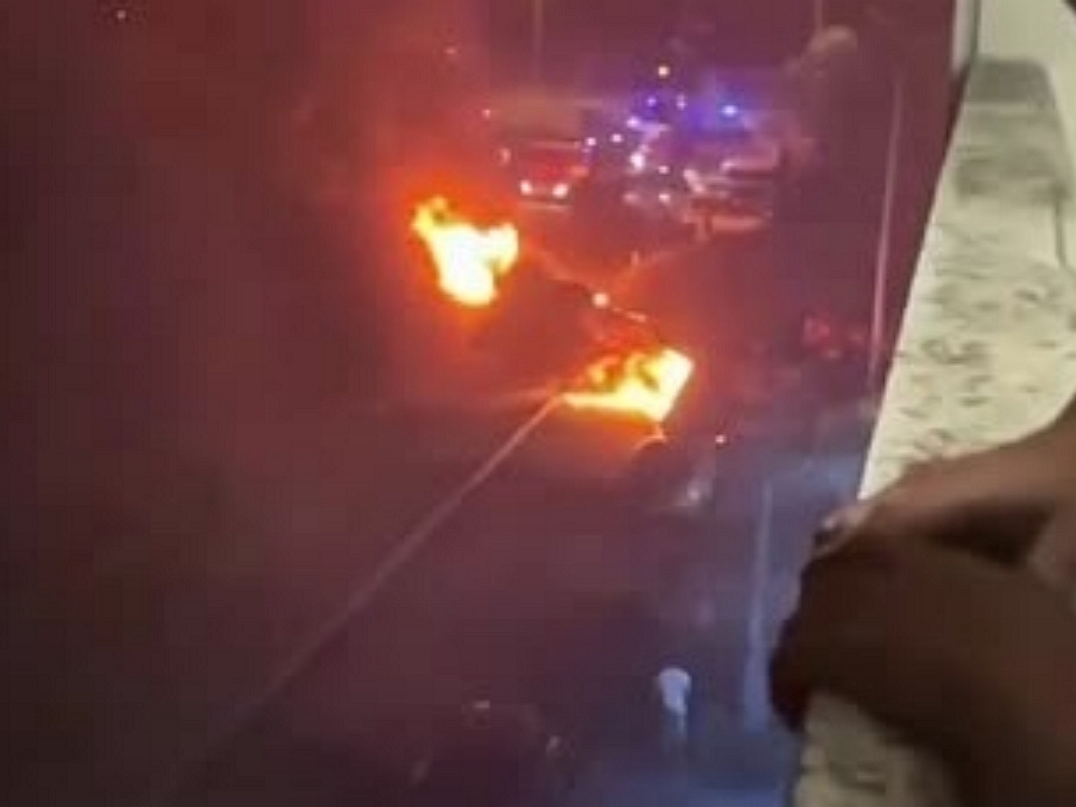 ВСУ атаковали Москву дронами сразу после запроса Зеленского о встрече с Путиным: последствия и разрушения0