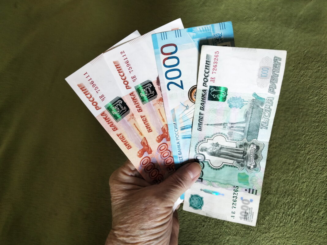 Выплаты пенсий раньше срока: пенсионный возраст в России снова 55–60 лет0