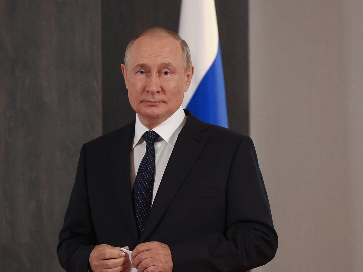 Путин готов встретиться с Зеленским и предложил место для переговоров с Трампом0