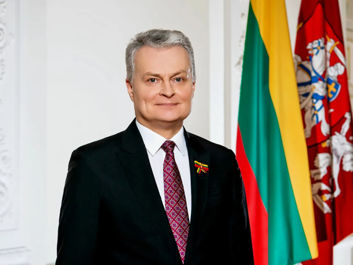 Президент Литвы подвергся критике в соцсетях за вмешательство в переговоры между Россией и США0