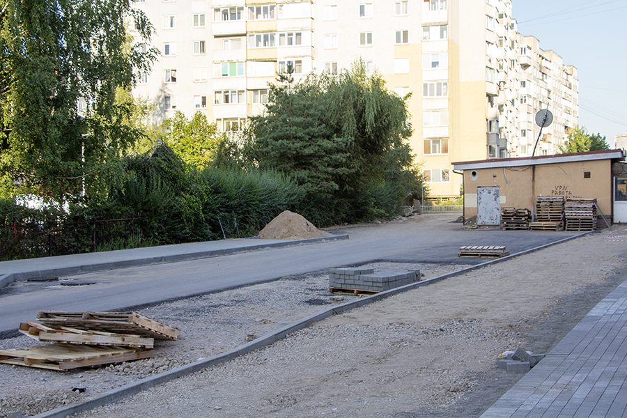 Ремонт улицы Майской в Калининграде не успевают сделать в заявленные сроки