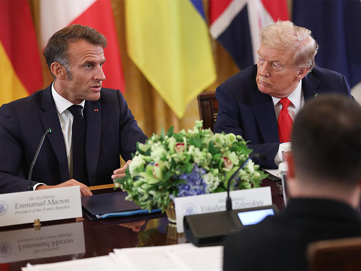 Макрон в ярости: утечка разговора с Трампом о Путине вызвала скандал в СМИ0