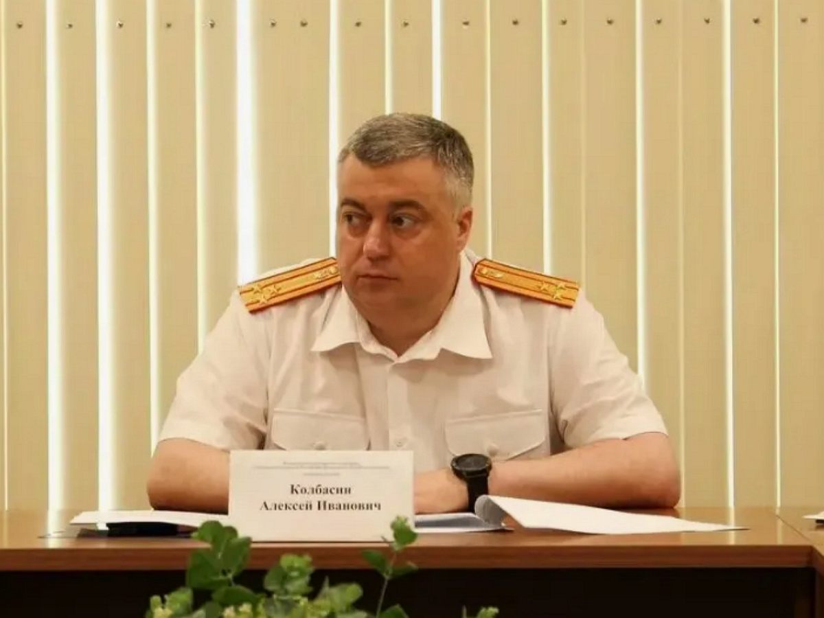 У главы челябинского СК Колбасина арестованы счета на сумму почти 4 млрд рублей0