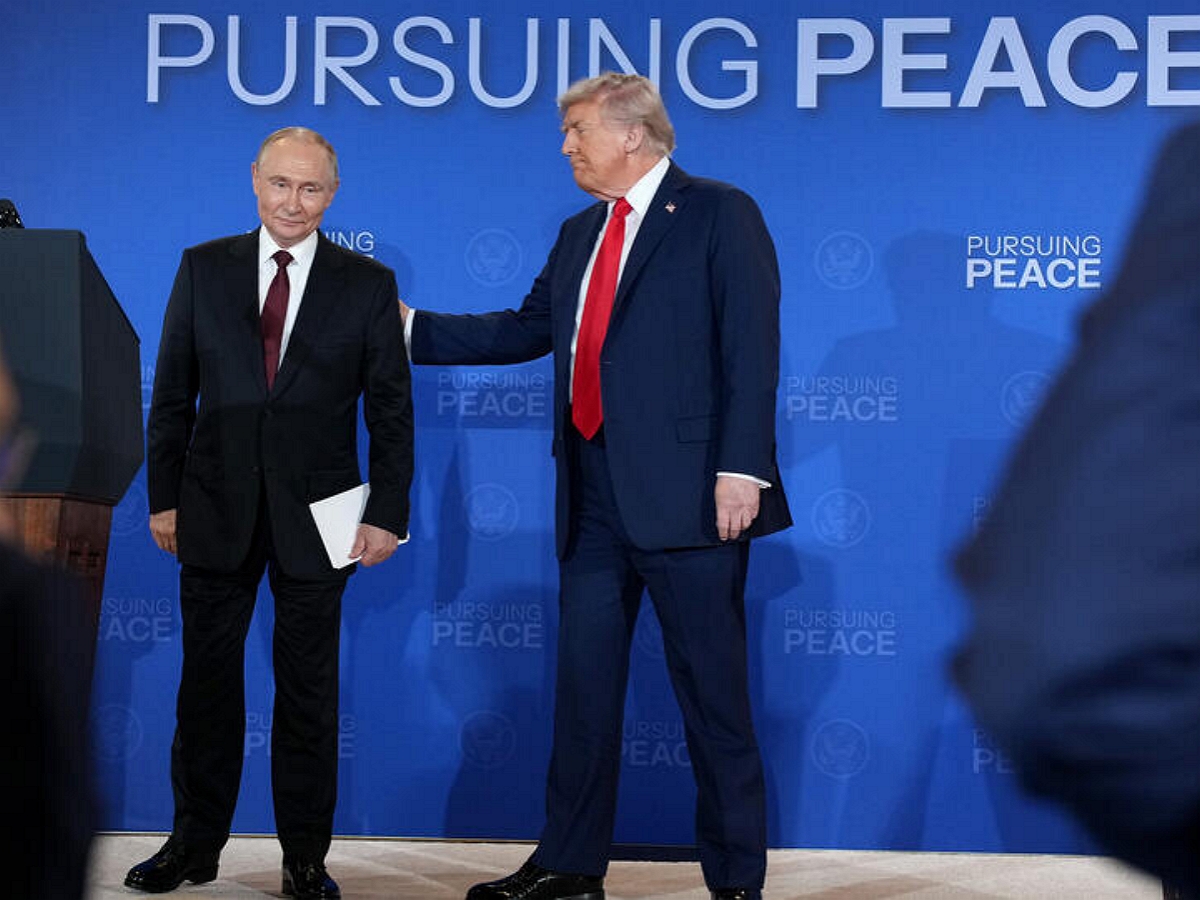 Западная реакция на итог саммита Путина и Трампа: «Как будто съел три ведра KFC с Владом»0