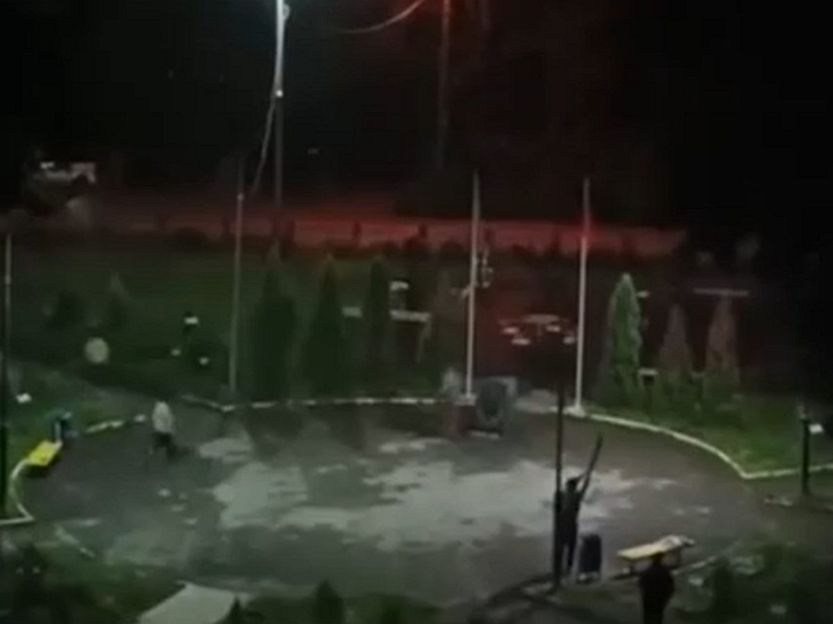 Мигранты провели бейсбольный матч на мемориале павшим воинам ВОВ в Тульской области0