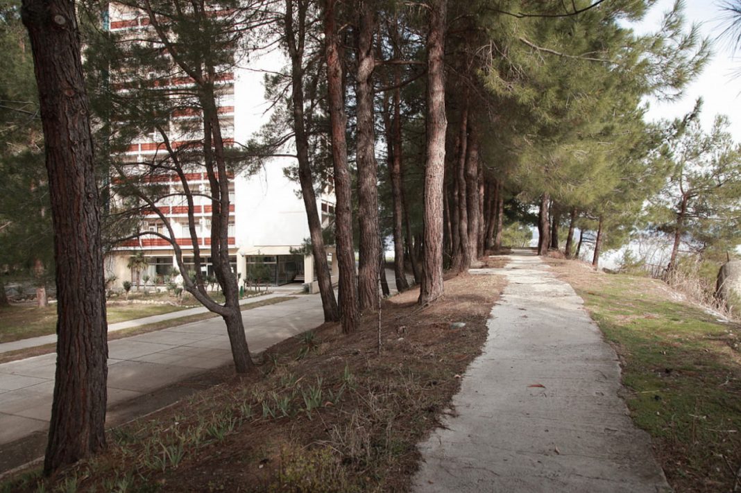 Отпуск россиян в Пицунде: впечатления, как в СССР, и разочарования0