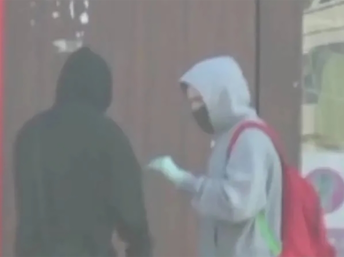 Подростки в Новосибирске пытались отравить военного по заказу СБУ: шокирующие подробности на видео0