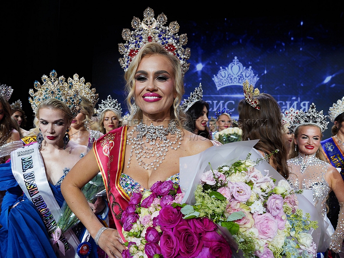 Екатерина Семенова завоевала титул победительницы конкурса «Миссис Россия – 2025»0