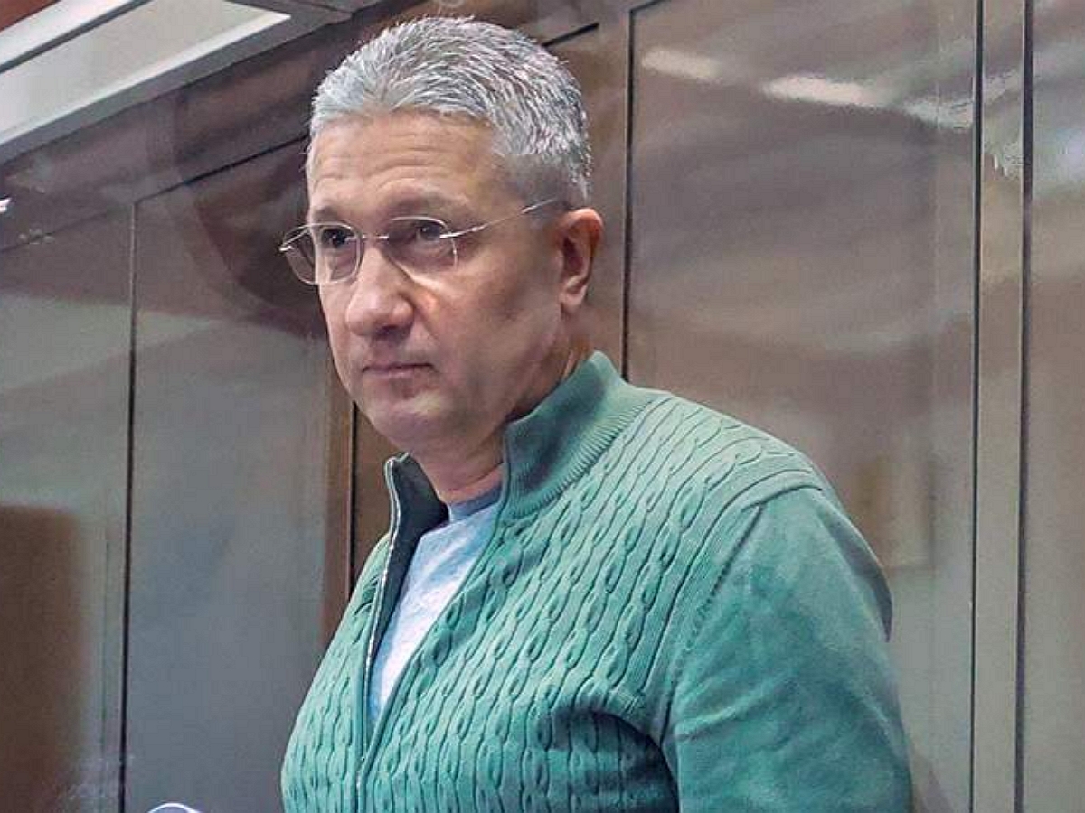 Активы экс-замминистра обороны Тимура Иванова: 23 машины, 14 мотоциклов и 40 пар часов на сумму ₽1,2 млрд будут изъяты в пользу государства0