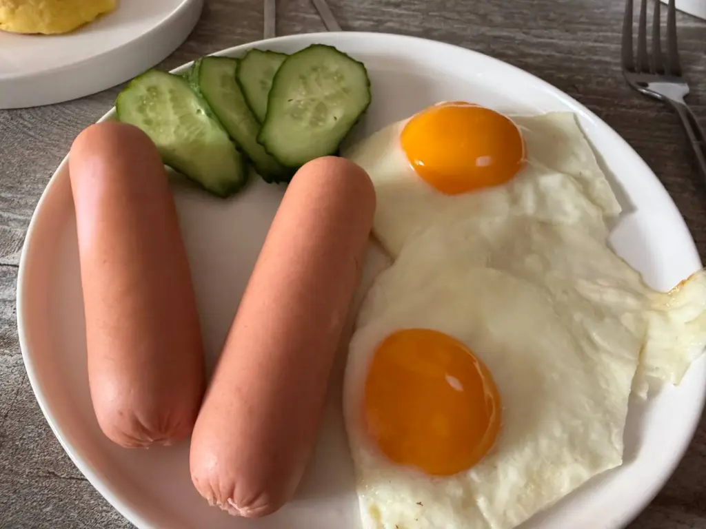 Самый полезный ужин по мнению диетолога: продукт, в 10 раз превосходящий курицу и салаты