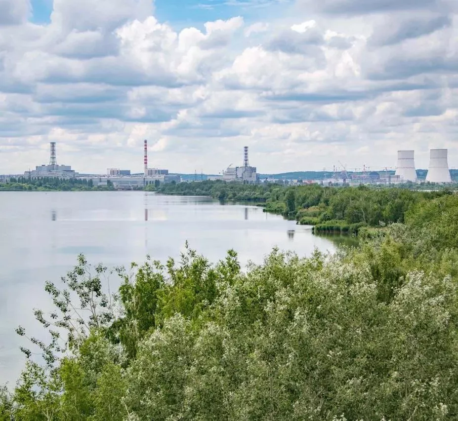 Рядом с Курской АЭС сбили украинский беспилотник
