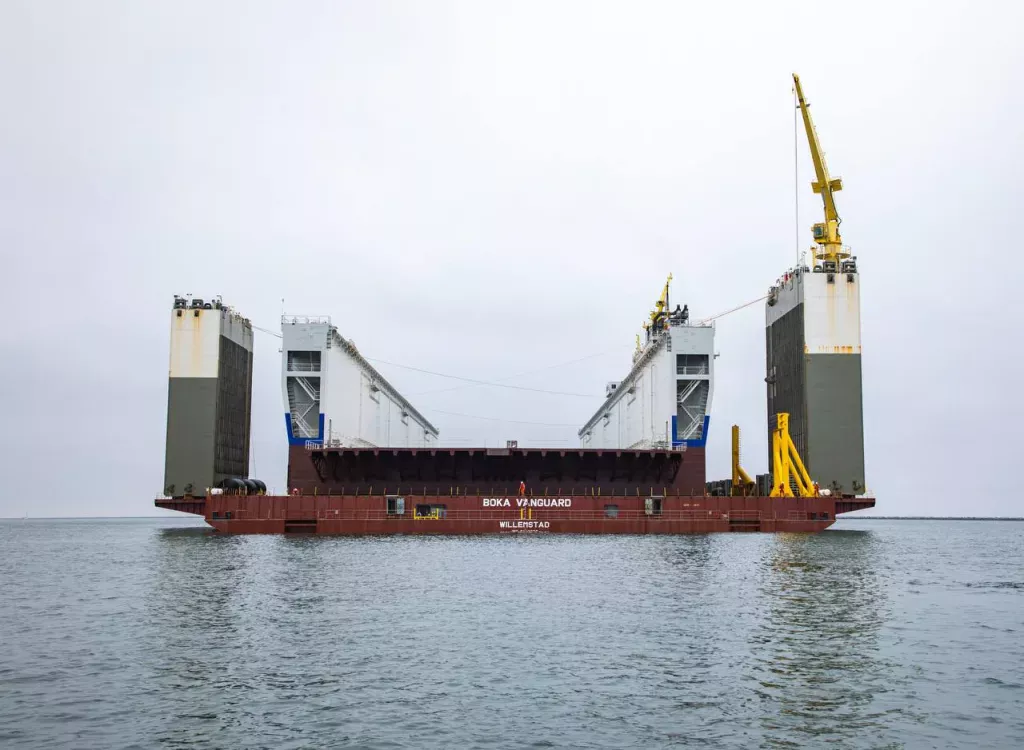 Американская судостроительная верфь General Dynamics NASSCO (National Steel and Shipbuilding Company) в Сан-Диего рапортует, что получила построенный для неё в Турции новый плавучий док, что ознаменовало собой важный этап модернизации
