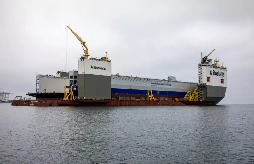 Американская судостроительная верфь General Dynamics NASSCO (National Steel and Shipbuilding Company) в Сан-Диего рапортует, что получила построенный для неё в Турции новый плавучий док, что ознаменовало собой важный этап модернизации