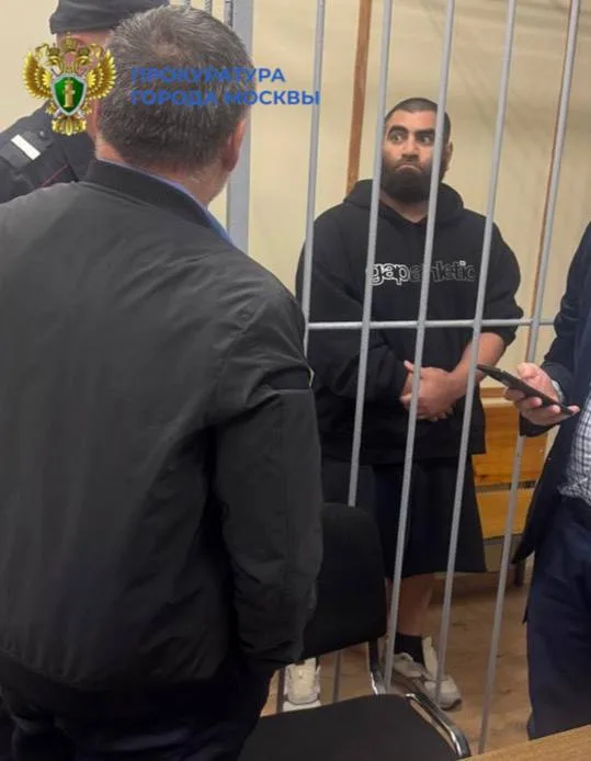 Арсена Маркаряна отправили в СИЗО за реабилитацию нацизма