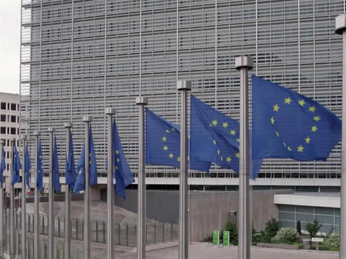 Еврокомиссия утвердила новый пакет санкций против России0