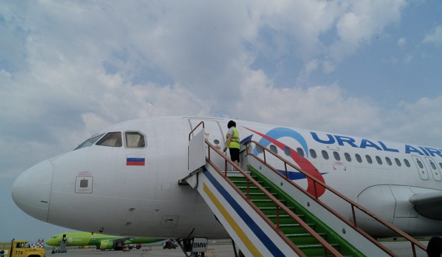 Турист смог убедить «Уральские авиалинии» вернуть ему деньги за платную услугу