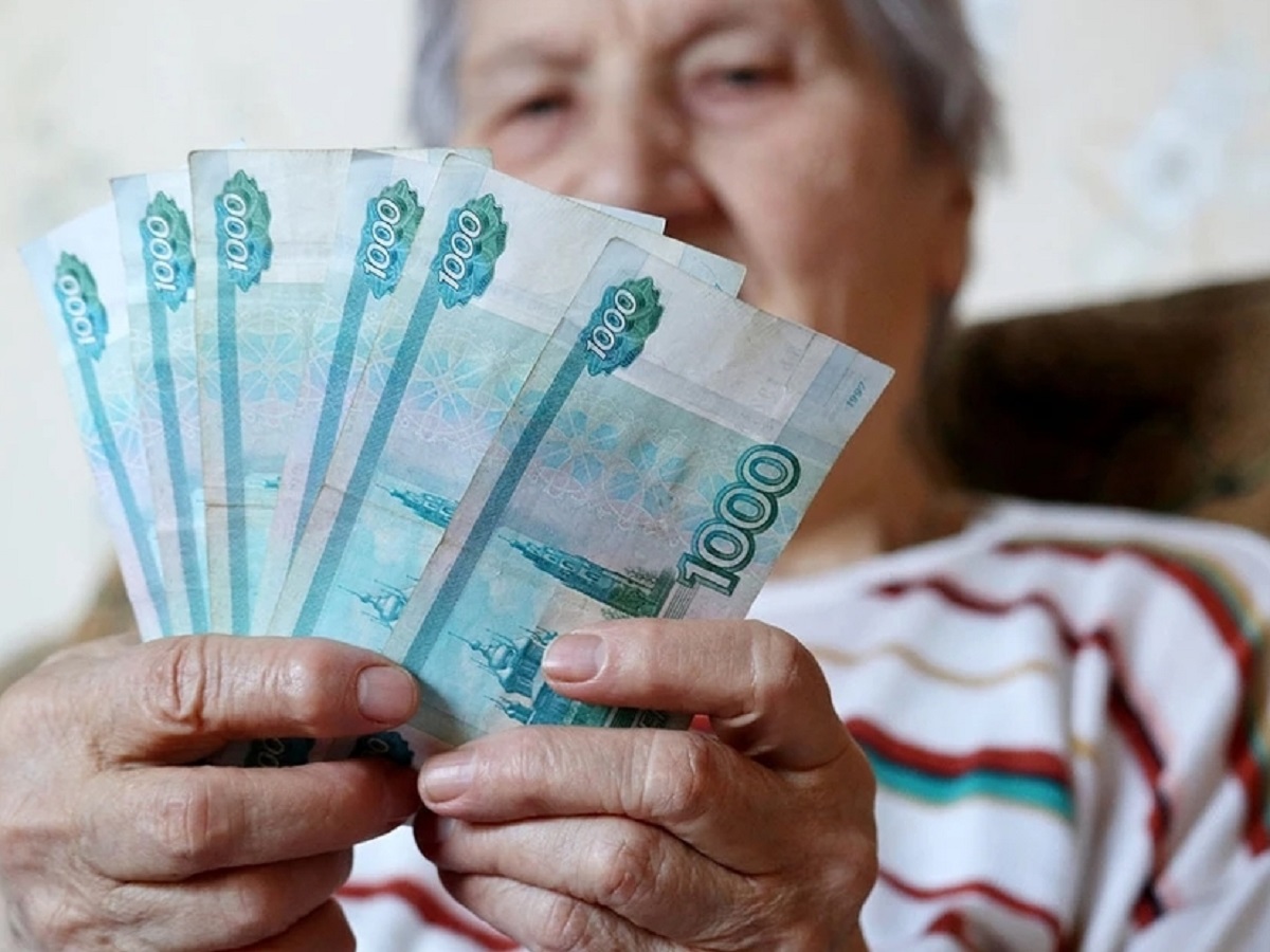 Как россиянам получить пенсию в 100 тысяч рублей: советы и рекомендации0