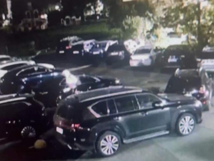 ФСБ опубликовала видео с моментом, как агент Киева устанавливает бомбу под автомобиль в Петербурге0