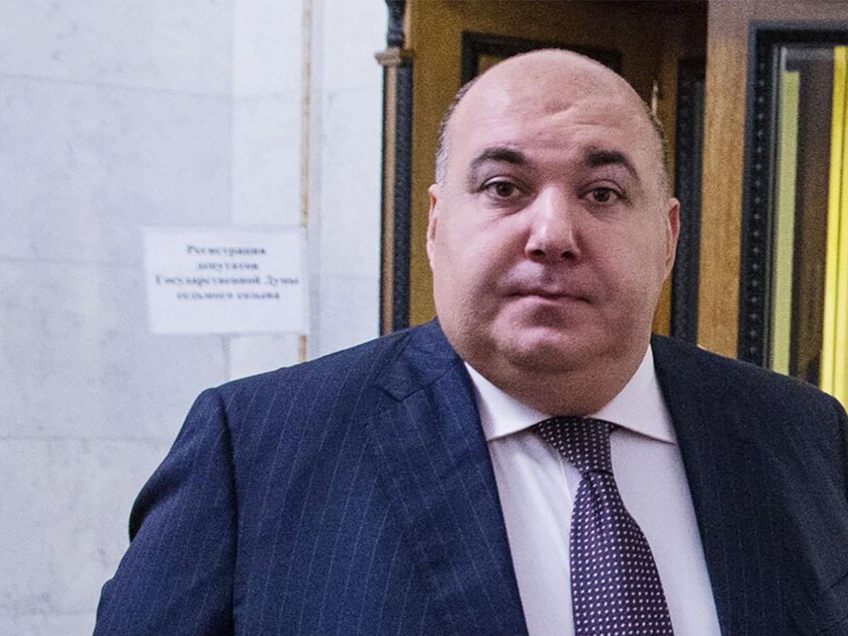 Экс-депутата ЛДПР, который призывал казнить насильников, разыскивают по подозрению в изнасиловании0