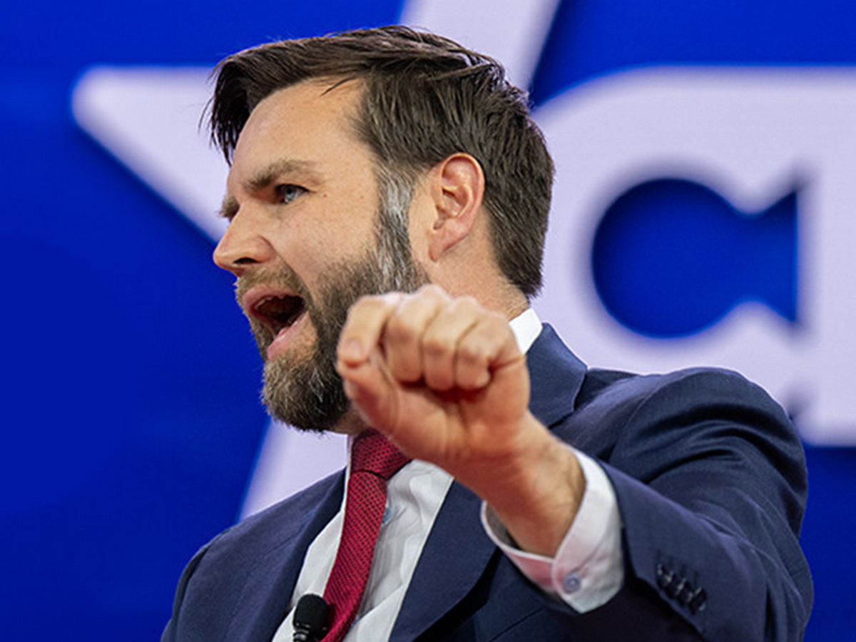 Вице-президент США Вэнс заявил, что русским необходимо осознать реальность и обвинил Москву в нежелании вести переговоры по Украине0