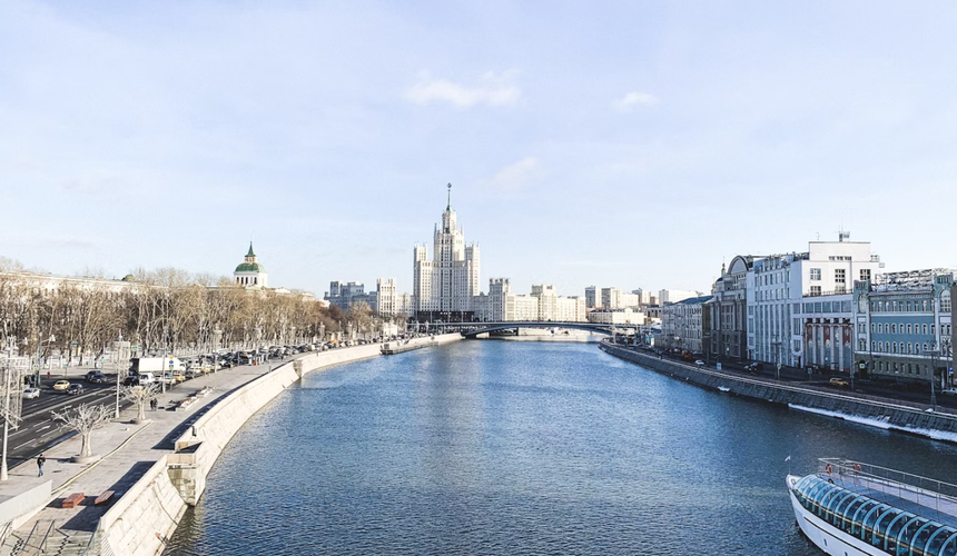 Туристам рекомендуют поторопиться с бронированием отелей в Москве