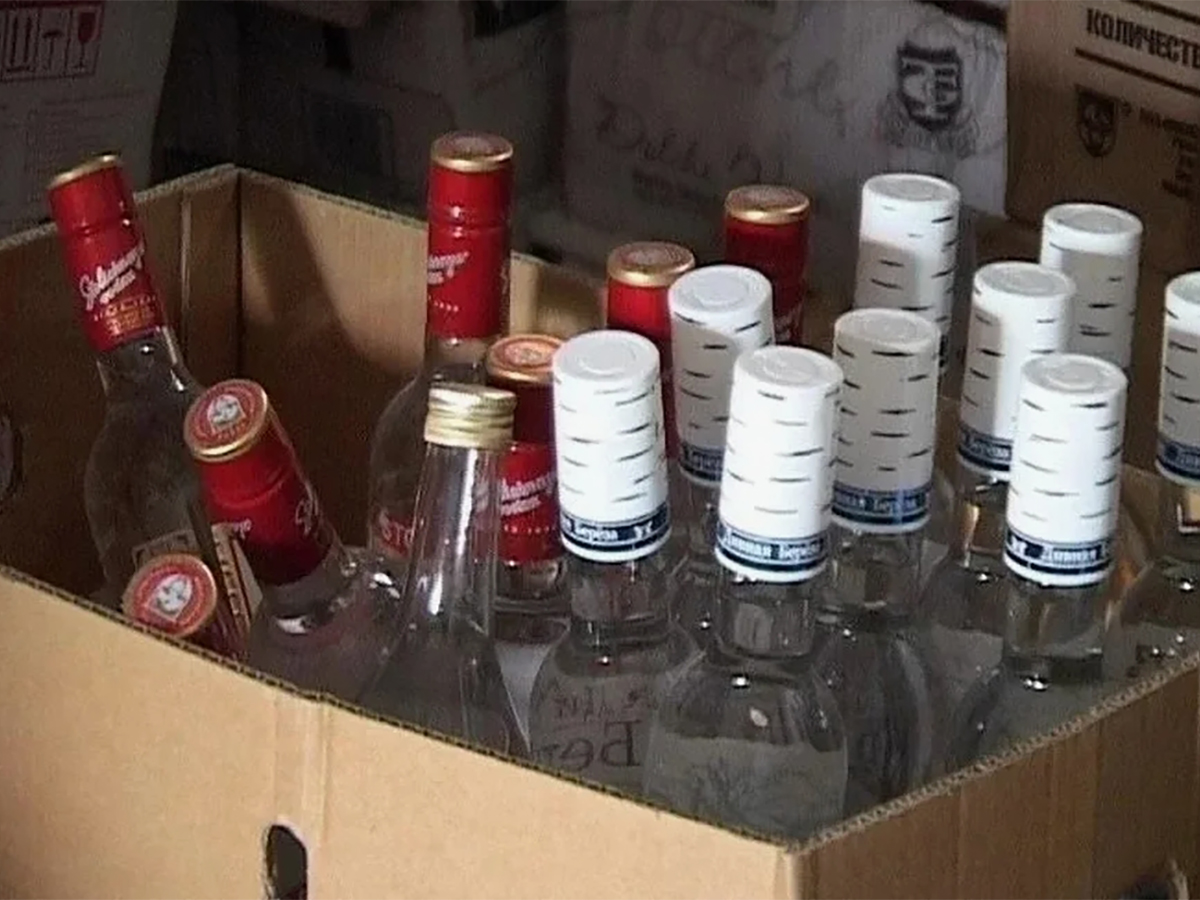 Пять человек погибли в Нижнем Новгороде от отравления суррогатным алкоголем0