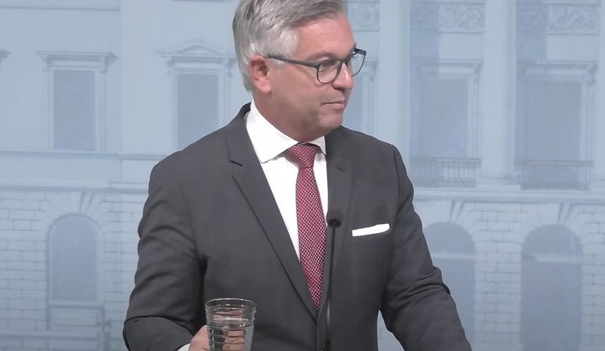 Евросоюз не оставит российских туристов без виз