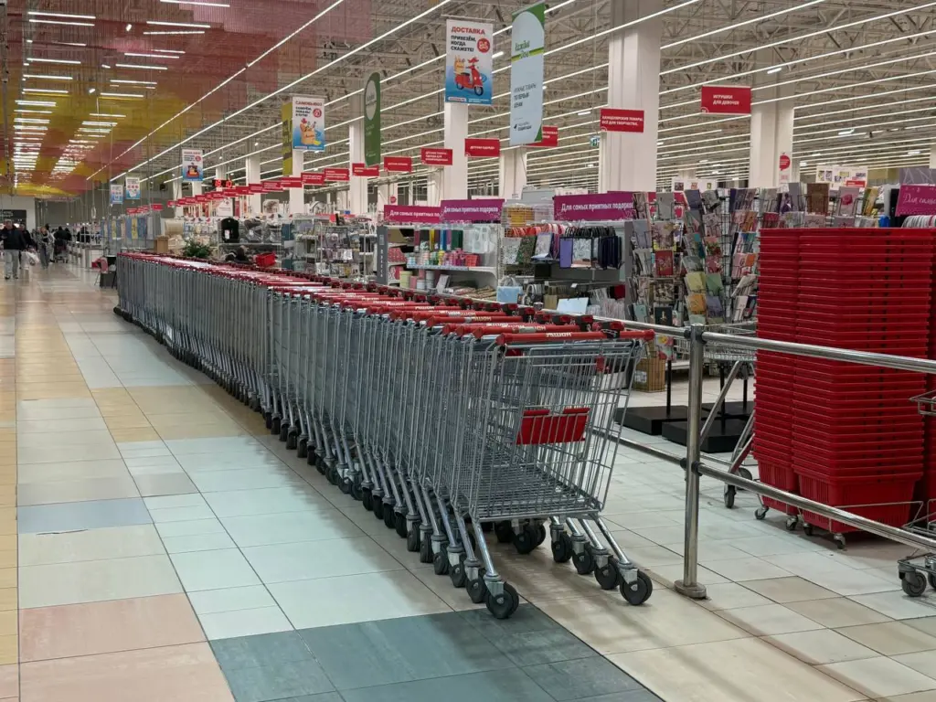 На неделю откроют доступ бесплатно: «Пятёрочка», «Ашан» и «Магнит» сделали заявление