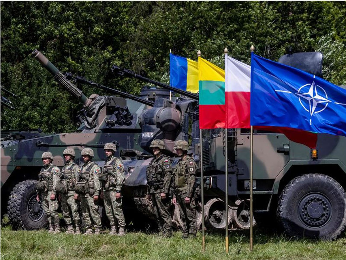 На Западе раскрыли планы НАТО по наращиванию военного присутствия у границ России0