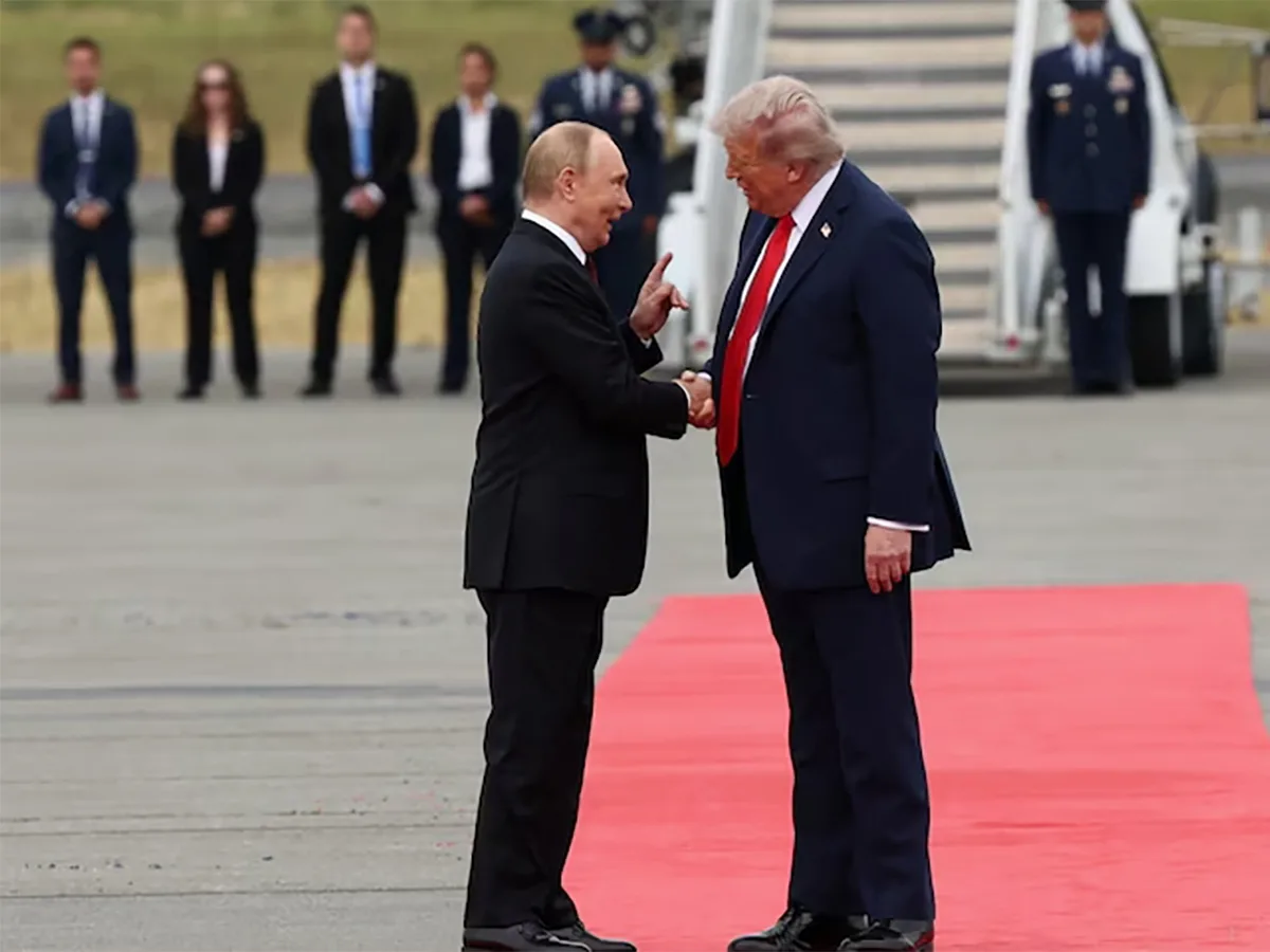 Трамп поделился впечатлениями о звонке с Путиным: «Это потрясающе»0