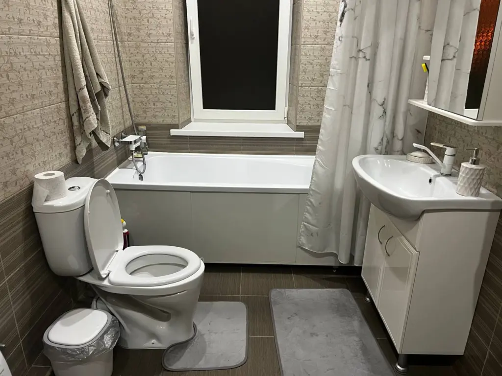 Как быстро прочистить слив без химических средств: советы от опытного сантехника, вантуз больше не нужен