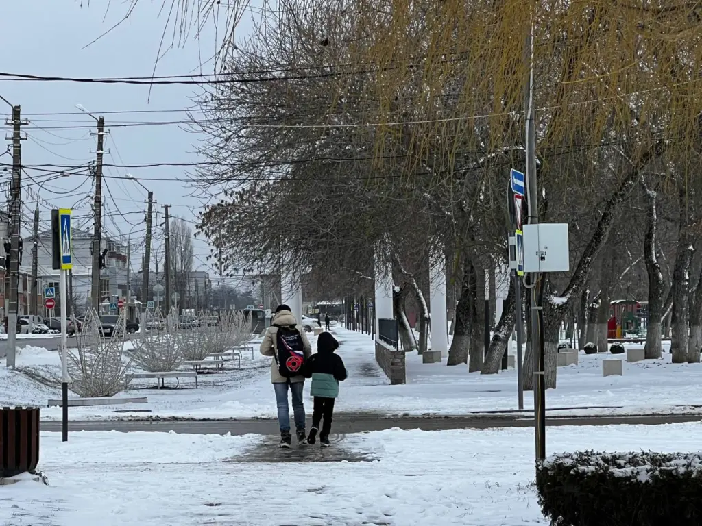 Использую дедовский метод для обуви — и ни разу не упал на гололеде этой зимой