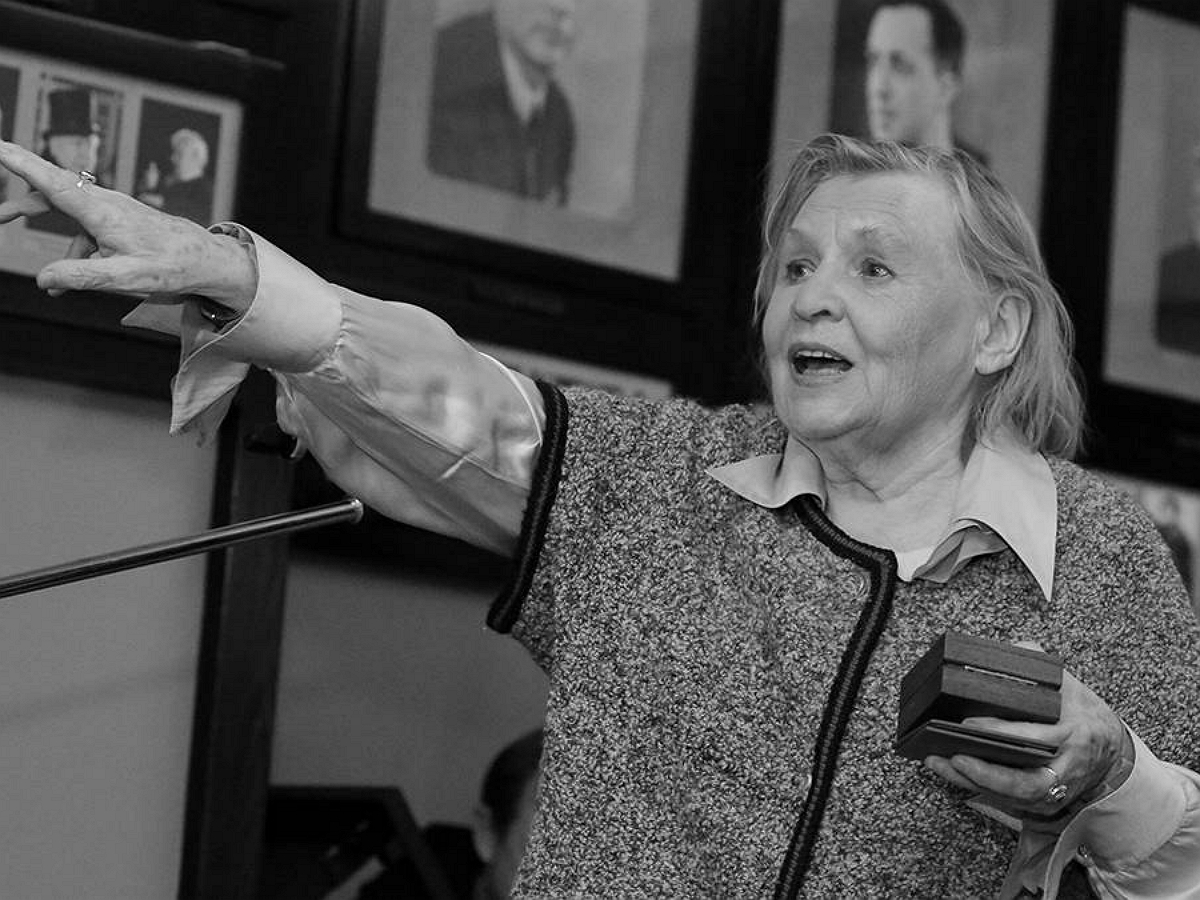 Умерла народная артистка России Нина Гуляева0