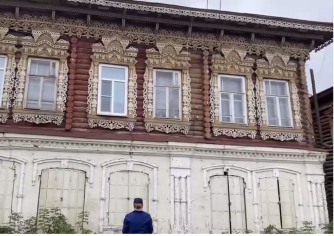 «Старый дом не продаете?»: Почему городские скупают в деревне рухлядь, а не строят новые – веский повод задуматься0