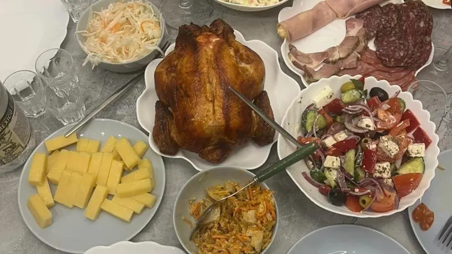 Новый салат «Гурман» на Новый год: почему его вкус покоряет даже самых привередливых гостей