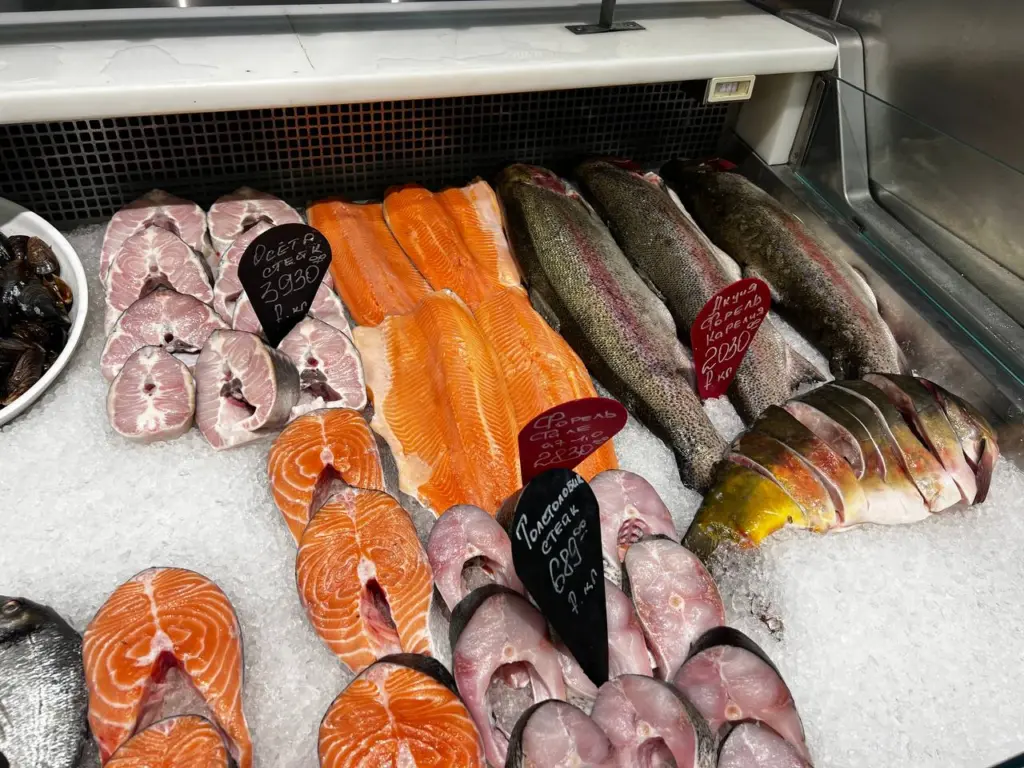 Как на рынке обманывают продавцы красной рыбы: три случая, когда продавщица меня провела