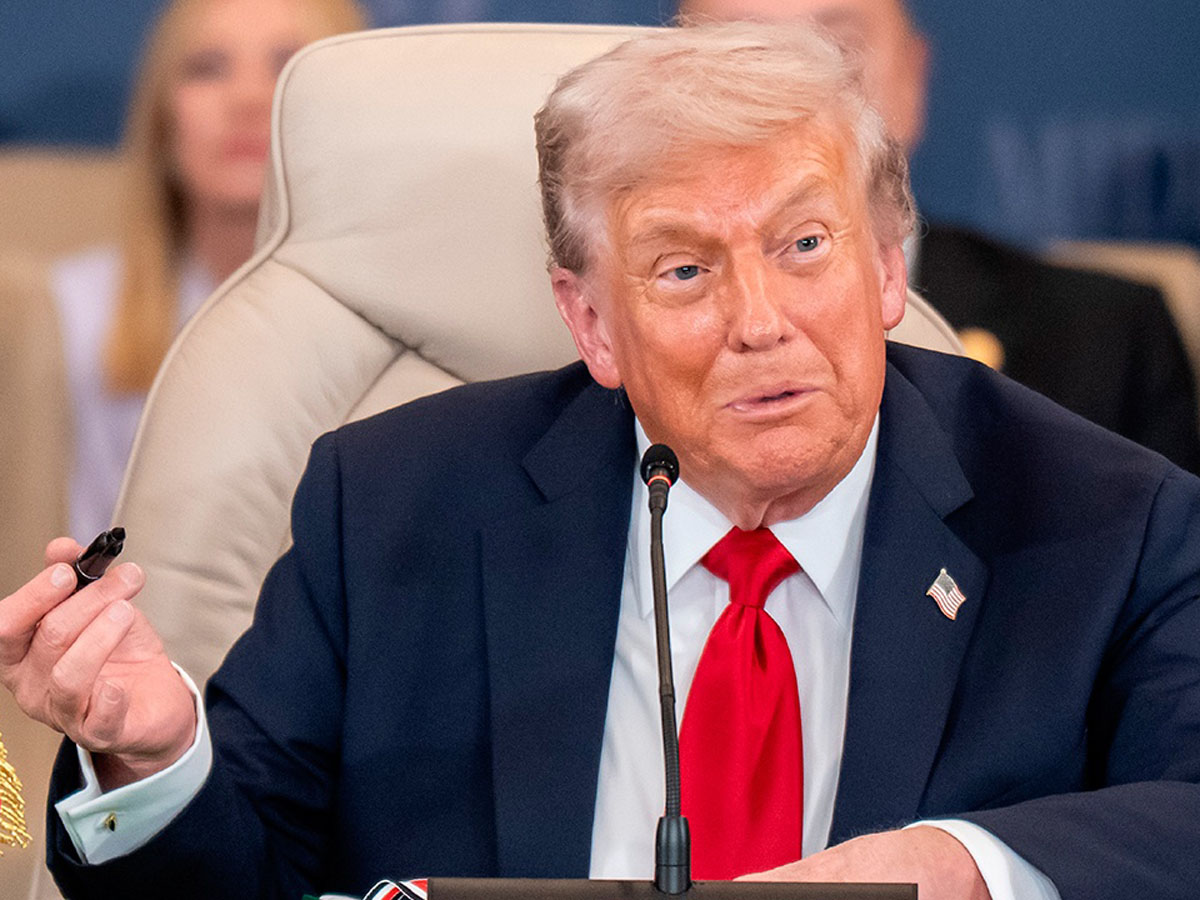 Трамп объявил о возможном распаде БРИКС из-за введения американских пошлин0
