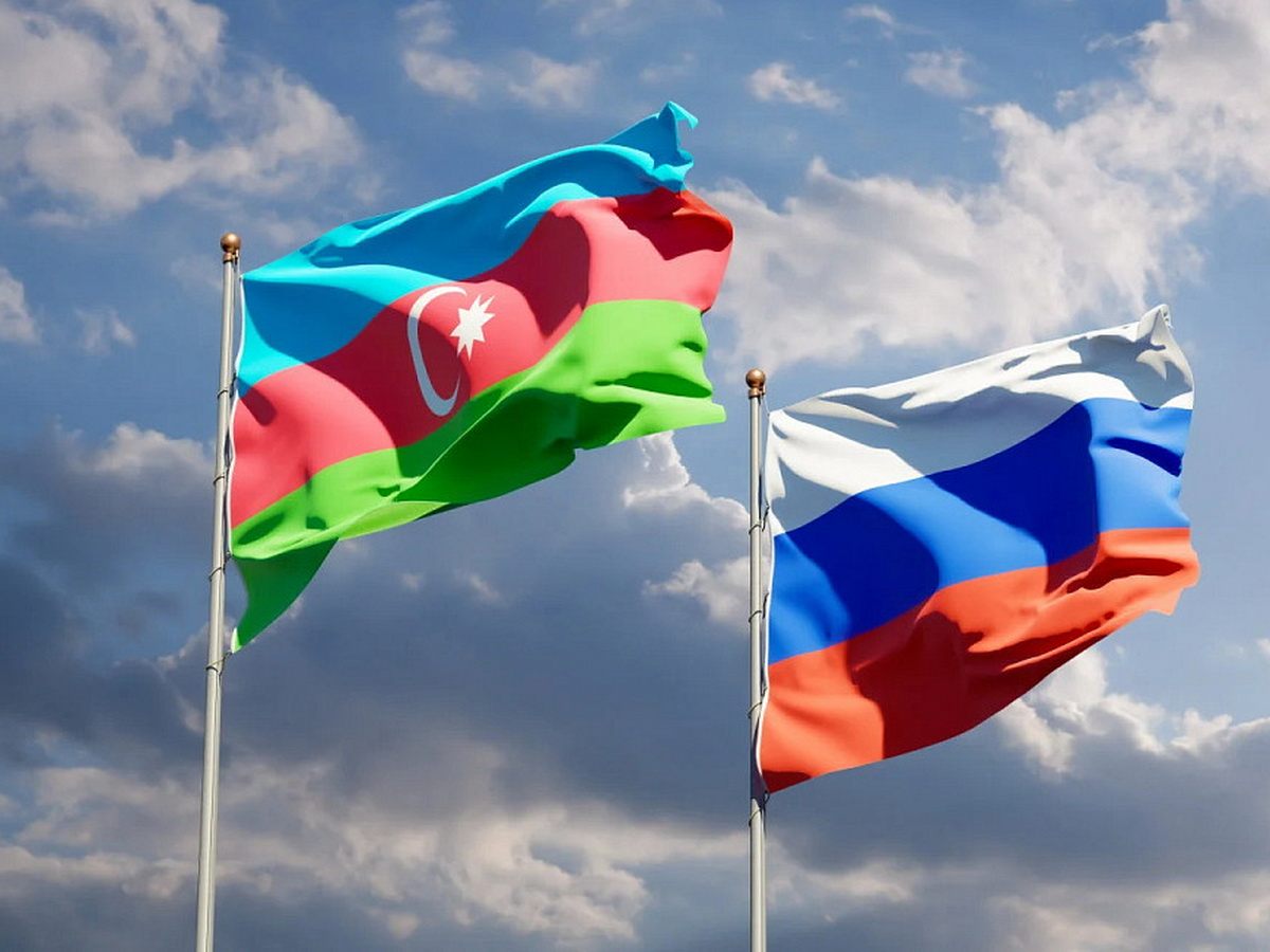 Россия неожиданно закрыла границу с Азербайджаном, вызвав панику в Баку0