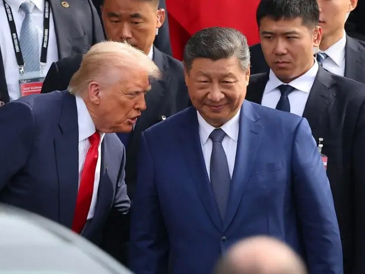 Подоляка опубликовал видео о провале Трампа на переговорах с Си0