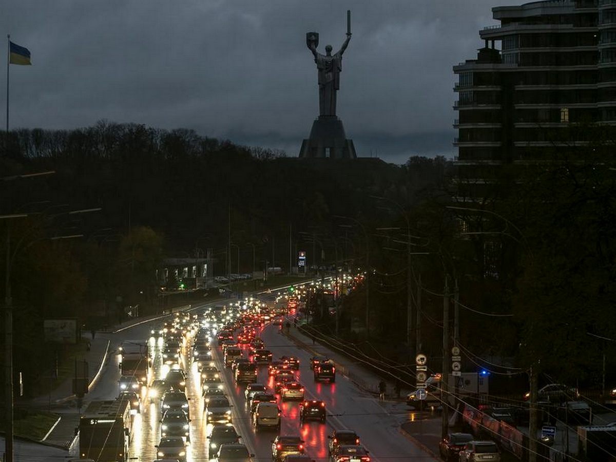После ударов по Киеву: реакция украинской Рады и призывы к самоотверженности0