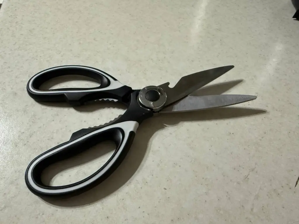 Как я самостоятельно заточила ножницы дома — без использования профессиональных инструментов и помощи мастеров