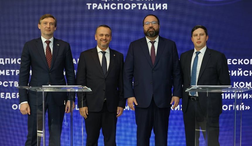 Минтранс: для посадки пассажиров в самолеты будут применять биометрию