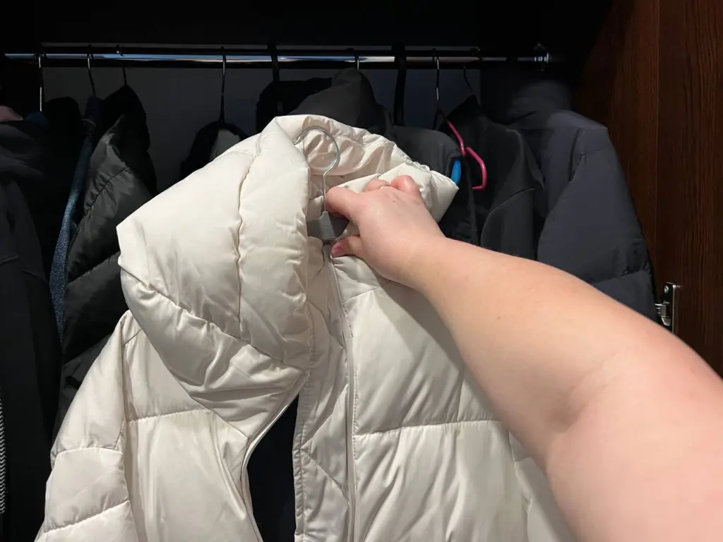 Как я стираю пуховики дома без страха и экономлю на химчистке, доставая идеально чистую куртку из стиральной машины