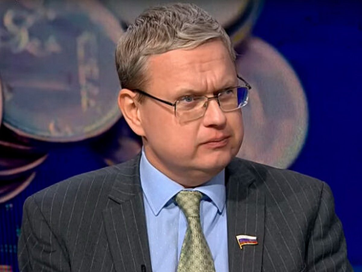 Делягин раскритиковал предложение Матвиенко об обязательных платежах за ОМС для безработных0