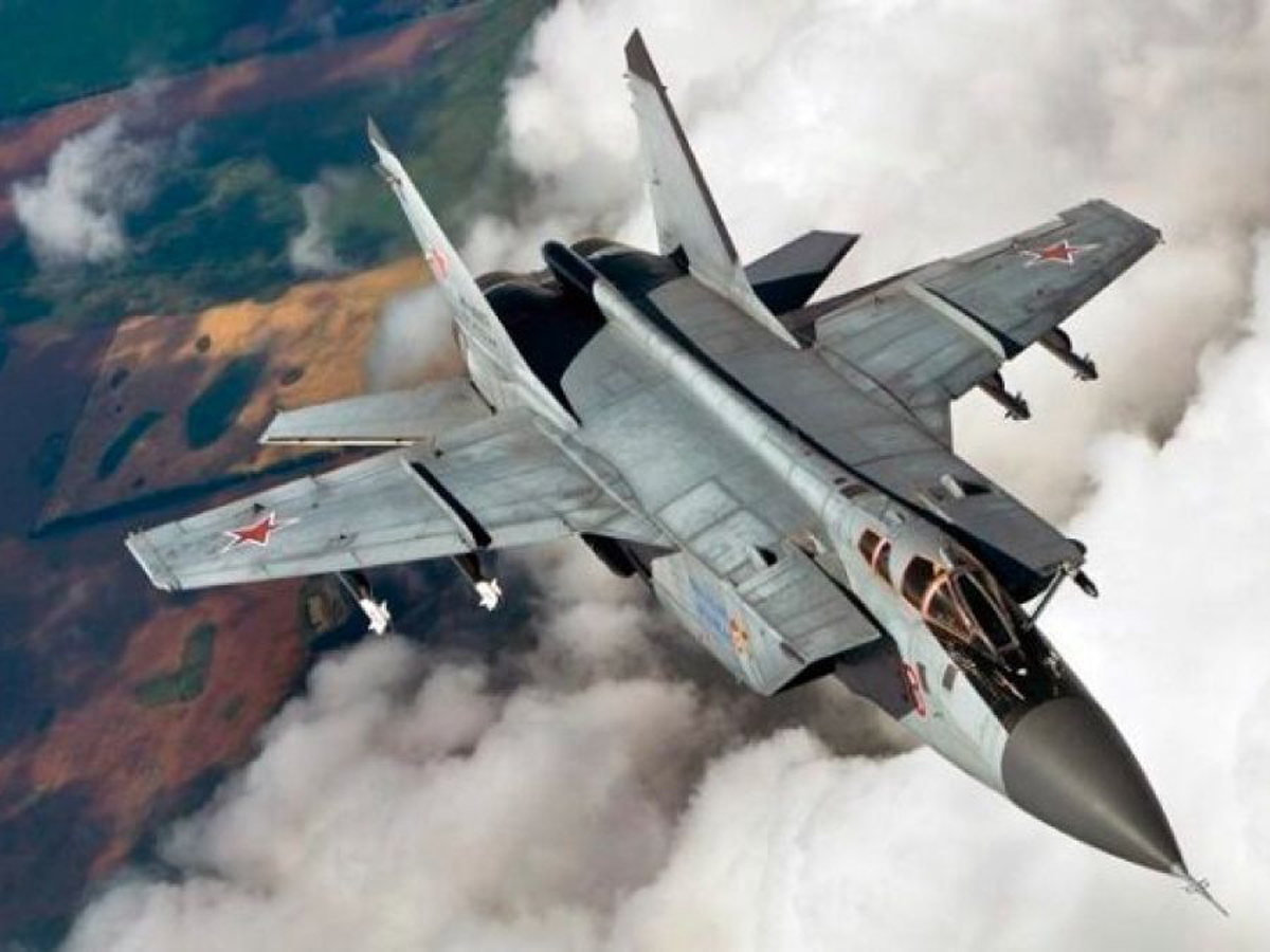 Самолёт МиГ-31 разбился при заходе на посадку в Липецкой области0